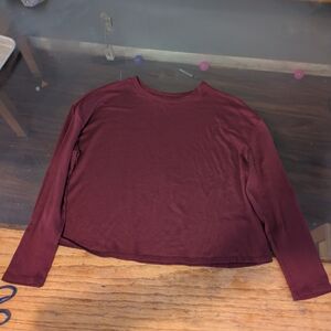 Basic Long Sleeve Crewneck Top - Burgundy